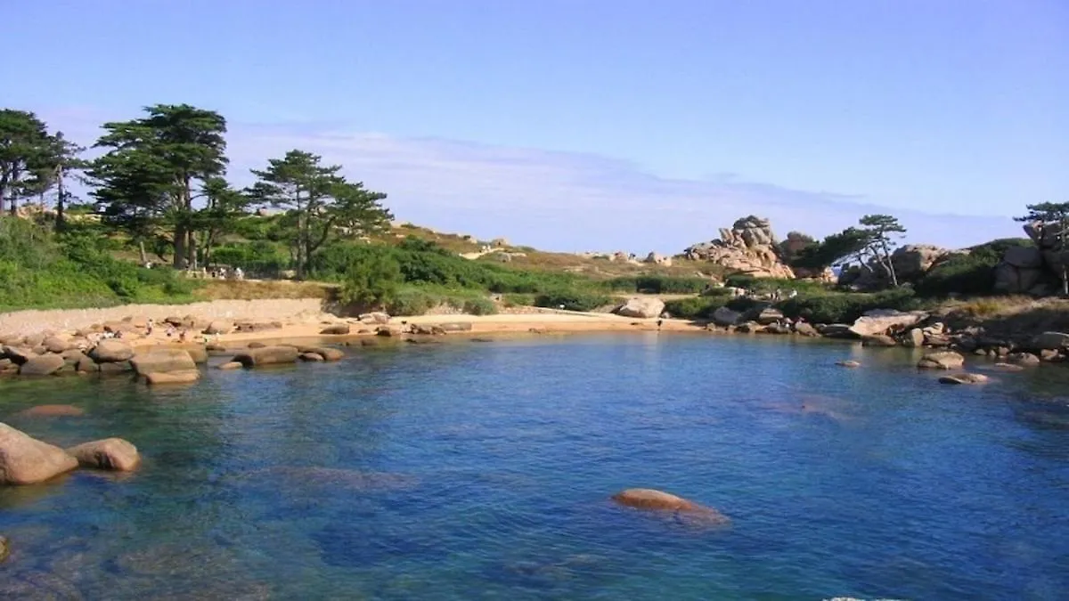 Tres Bel Appartement Ploumanac'H Centre Perros-Guirec Apartment